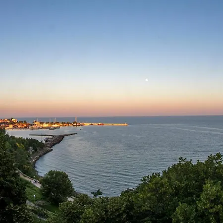 Infinity Terrace Sea View Apartment Nessebar 1Br