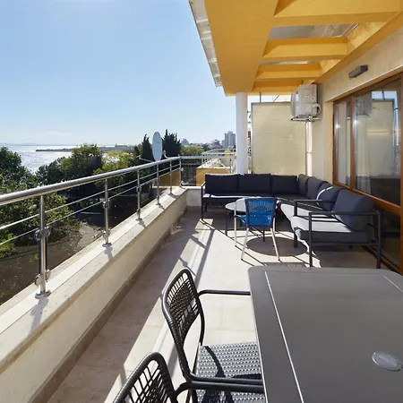 Infinity Terrace Sea View Apartment Nessebar 1Br *