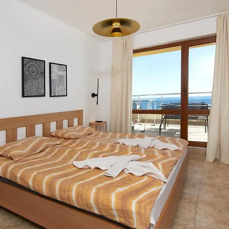Infinity Terrace Sea View Apartment Nessebar 1Br * نيسيبار