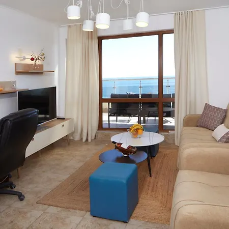Infinity Terrace Sea View Apartment Nessebar 1Br *
